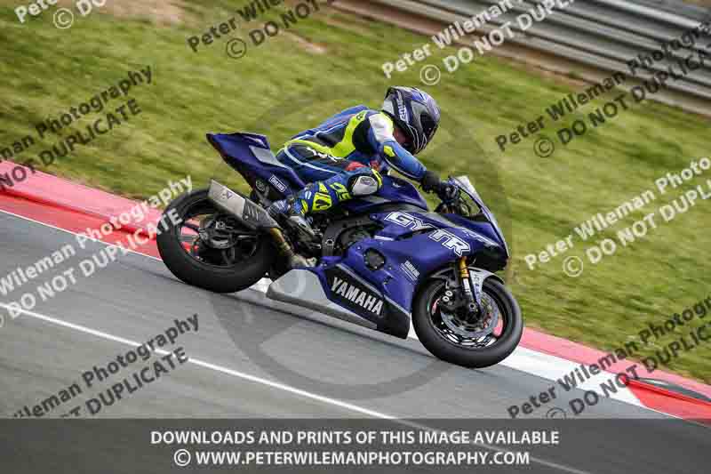 cadwell no limits trackday;cadwell park;cadwell park photographs;cadwell trackday photographs;enduro digital images;event digital images;eventdigitalimages;navarra;no limits trackdays;peter wileman photography;racing digital images;trackday digital images;trackday photos